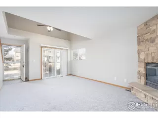 Photo #4: 933198 Listing