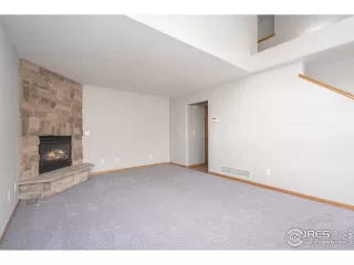 Photo #5: 933198 Listing