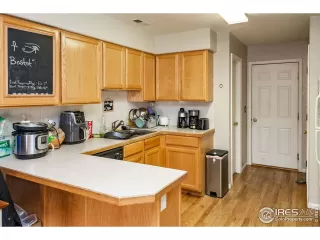 Photo #3: 933223 Listing