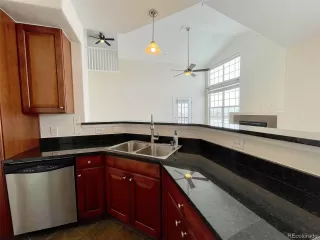 Photo #4: 9332382 Listing