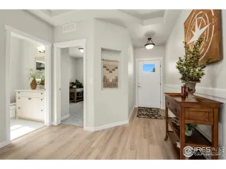 Photo #1: 933298 Listing 