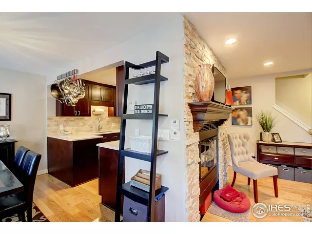 MLS: 933308 Condo For Sale