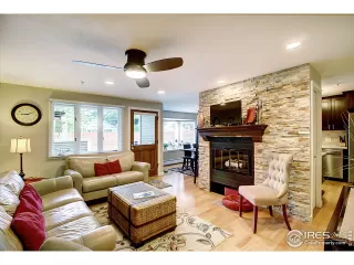 Photo #2: 933308 Listing 