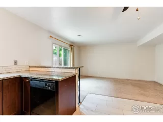 Photo #4: 933330 Listing