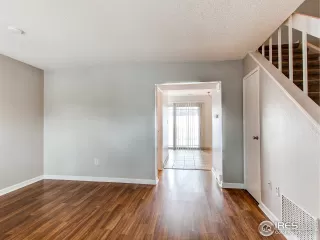 Photo #2: 933387 Listing