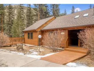 Photo #2: 933388 Listing