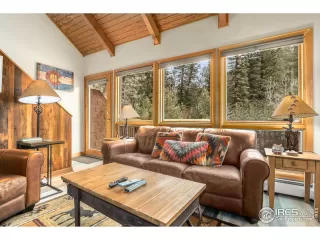 Photo #5: 933388 Listing