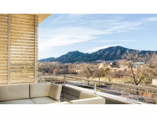 Photo #5: 933432 Listing