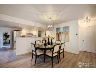 Photo #2: 933455 Listing