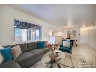 Photo #4: 933455 Listing