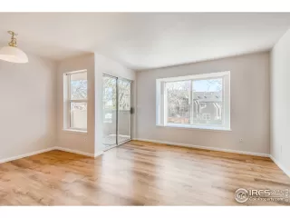 Photo #4: 933499 Listing