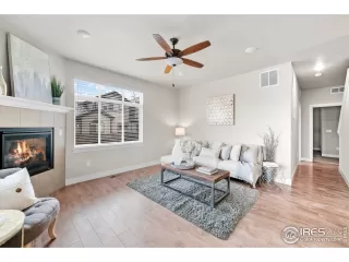 Photo #4: 933507 Listing