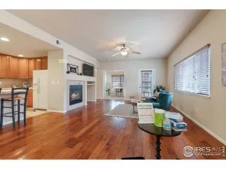 Photo #2: 933609 Listing