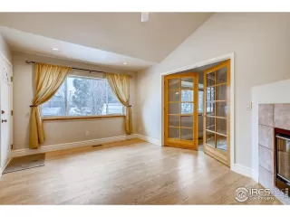 Photo #3: 933638 Listing