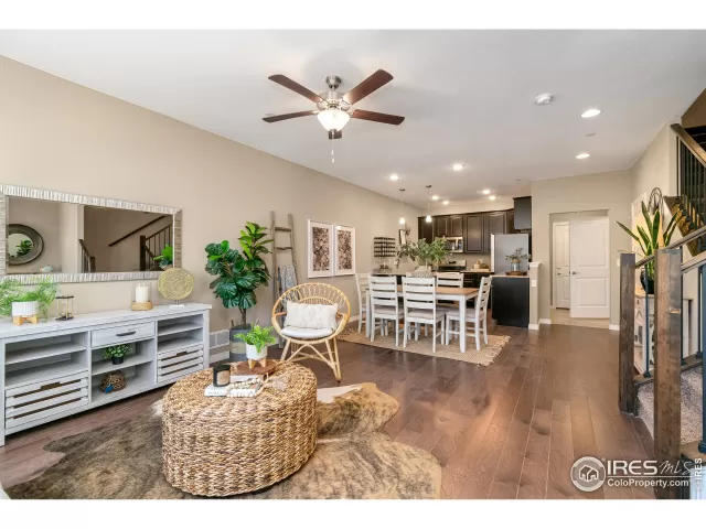 MLS: 933641 Condo For Sale