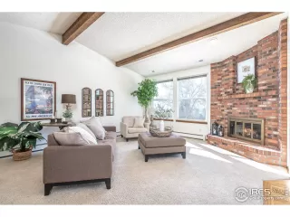 Photo #6: 933646 Listing