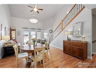 Photo #2: 933658 Listing