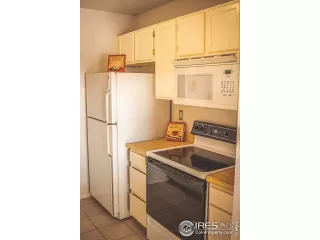 Photo #5: 933672 Listing 