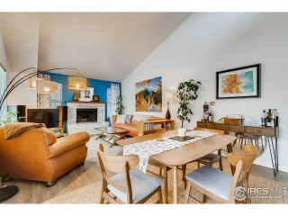 Photo #4: 933697 Listing