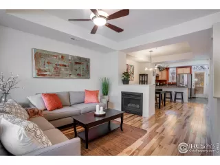 Photo #2: 933704 Listing 