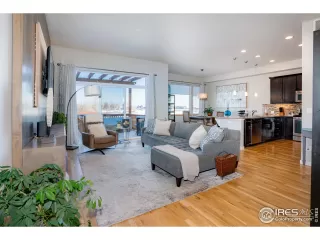 Photo #4: 933741 Listing