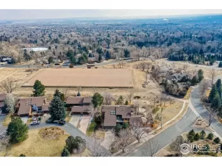 Photo #2: 933760 Listing