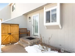 Photo #2: 933820 Listing