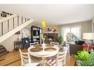 Photo #5: 933820 Listing