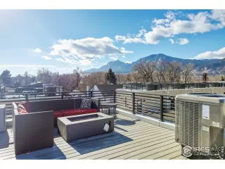 Photo #1: 933908 Listing