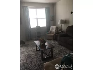 Photo #4: 933942 Listing