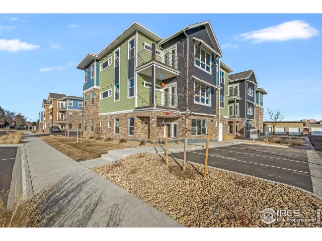 MLS: 933957 Condo For Sale