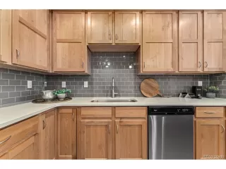 Photo #6: 9339572 Listing