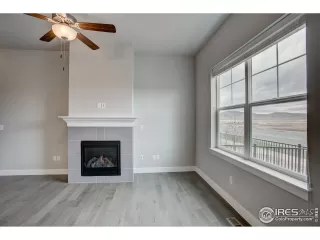 Photo #5: 933966 Listing 