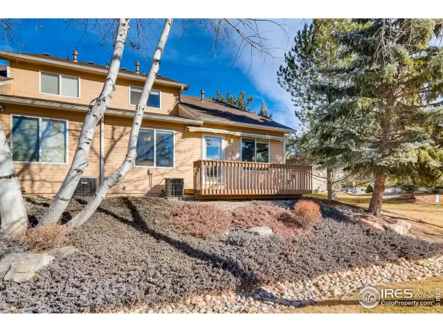 MLS: 933994 Condo For Sale