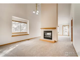 Photo #3: 933994 Listing