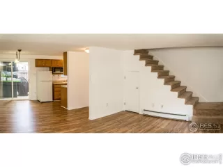 Photo #5: 934087 Listing