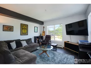 Photo #4: 934095 Listing