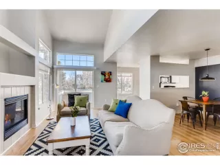 Photo #3: 934128 Listing