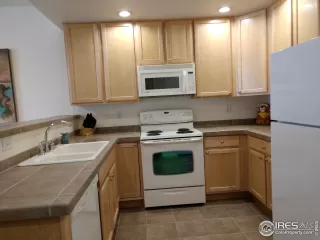 Photo #6: 934134 Listing