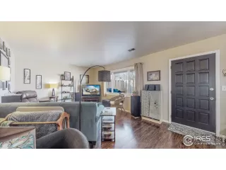 Photo #4: 934162 Listing