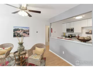 Photo #3: 934318 Listing