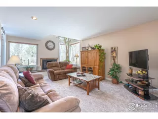 Photo #2: 934376 Listing