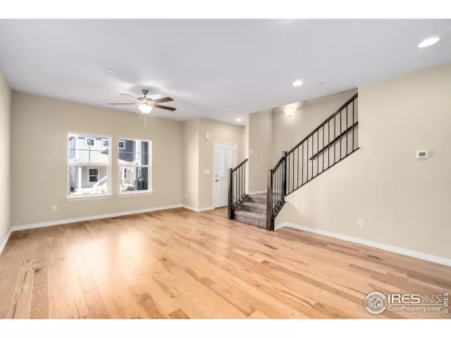 MLS: 934406 Condo For Sale