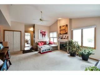 Photo #4: 934416 Listing