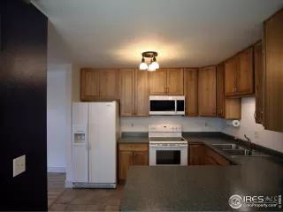 Photo #3: 934475 Listing