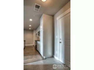 Photo #2: 934493 Listing