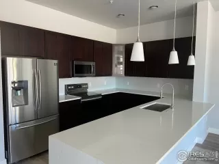 Photo #1: 934518 Listing