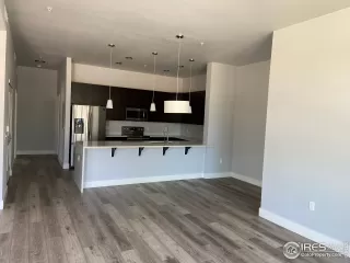 Photo #2: 934518 Listing