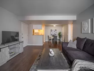 Photo #4: 934559 Listing