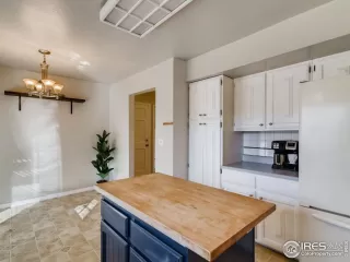 Photo #5: 934566 Listing